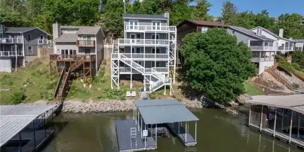 1111 Ginger Road