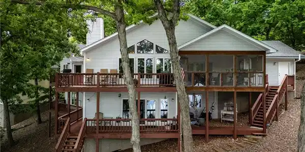 93 Eagle Point