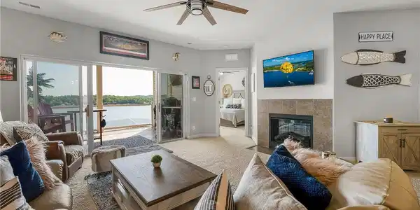 186 Sunset Palms Drive