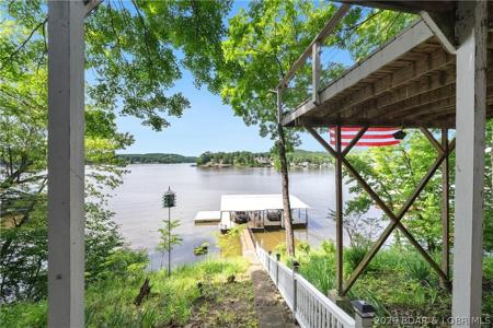 4395 Lower Prairie Hollow Road