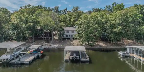 76 Eagles Nest Drive