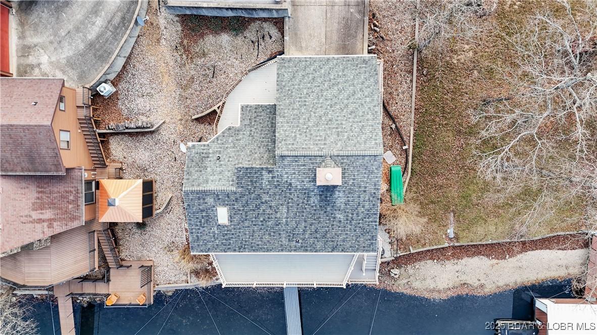 Image 2: New roof for the new owners!
