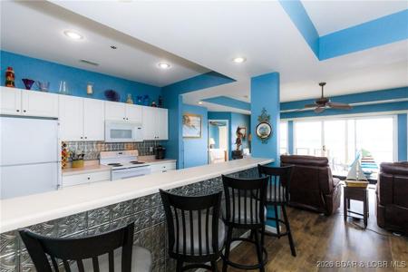 607 E Harbour Towne Drive