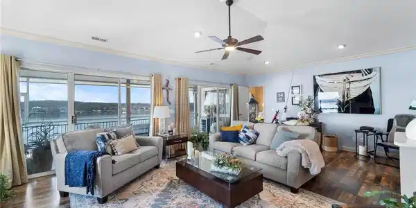 248 Palisades Condo Drive