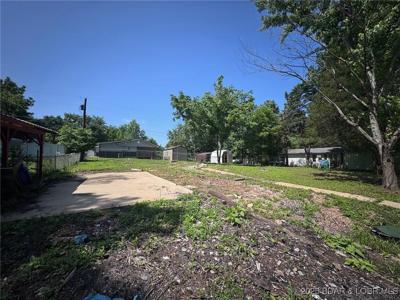 68 Kaisers Red Bud Lane
