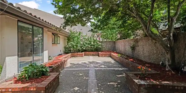 167 Costa Del Sol Drive