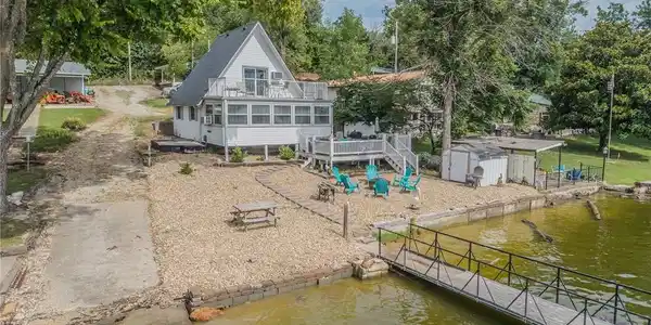 672 Fowlers Point Road