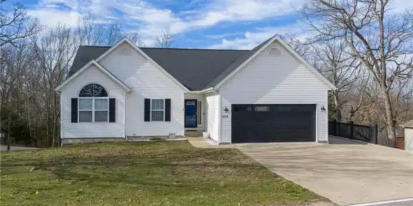 1115 Explorer Court