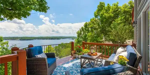 973 Eagle Drive