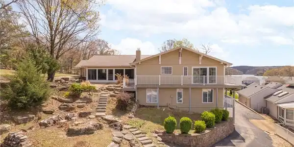 2251 Breezy Acres Road