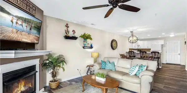 686 Clearwater Drive