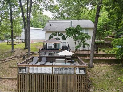 99 Thornwood Circle