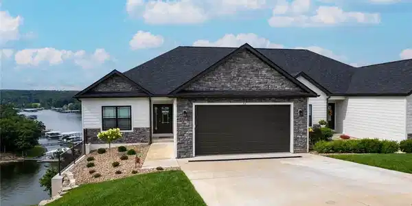 Image 2: Villa living is the easy living! And a flat drivew