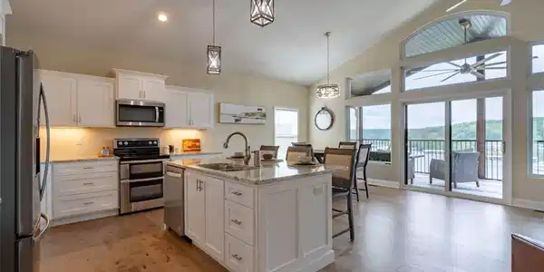 Image 4: Look at those beautiful finishes and vaulted ceili