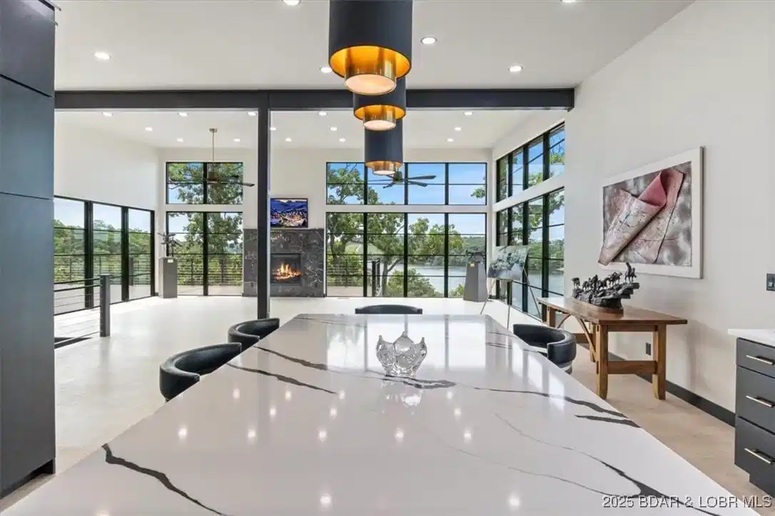 Image 1: Chef's dream kitchen