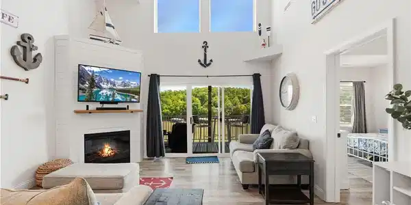 166 Oak Harbor Drive