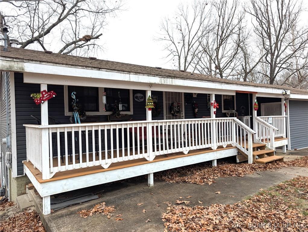 Image 4: Front porch