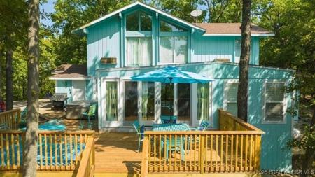 424 Staniel Cay Drive
