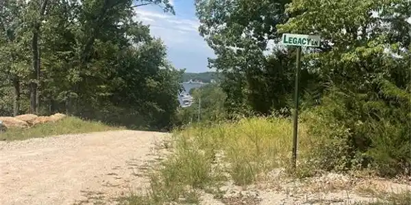 37 Legacy Lane