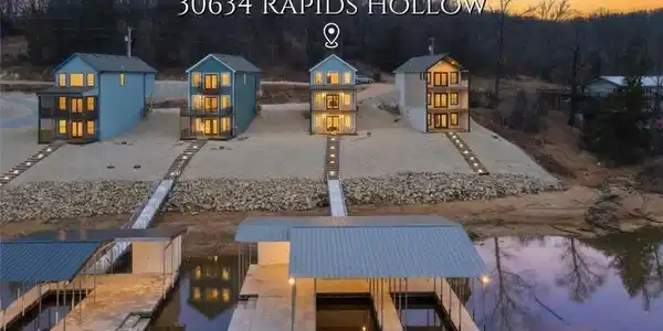 30634 Rapids Hollow