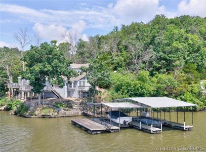 1146 Stoddard Lane