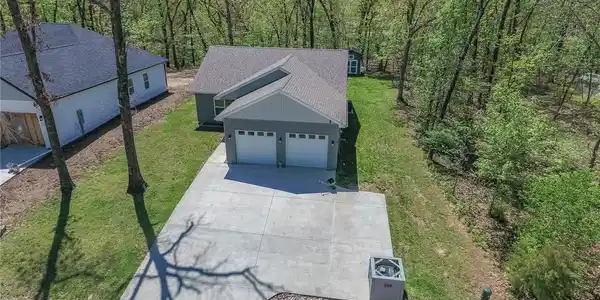284 Bloomington Drive