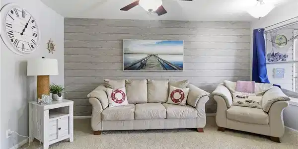 40 lighthouse Road