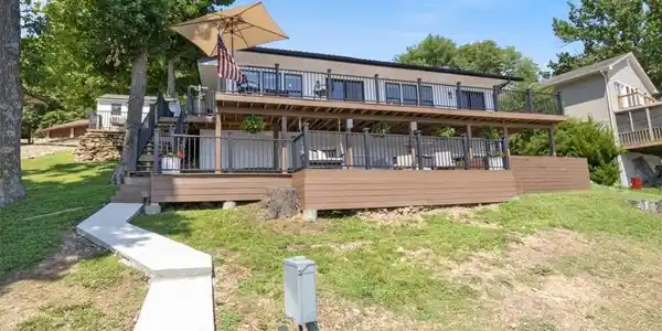 25489 Maywood Road