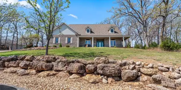 183 Guinevere Court
