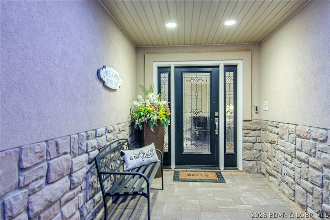 Image 4: Welcome Home!