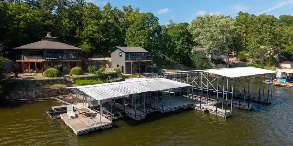 4396 Lower Prairie Hollow Road
