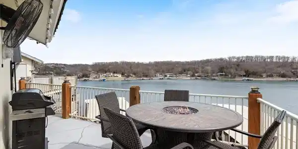 244 Bluff Boulevard