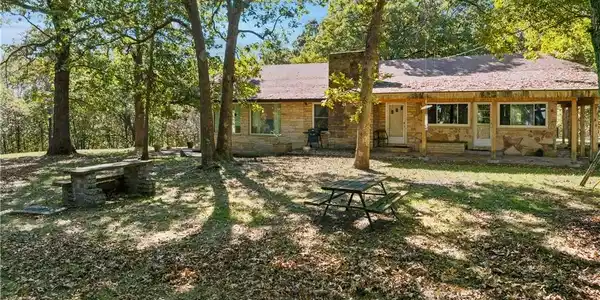 76 Breezy Hill Lane