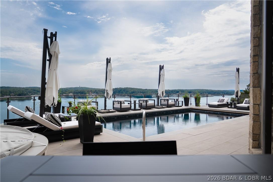Image 4: Step outside and enjoy the your best life by the p