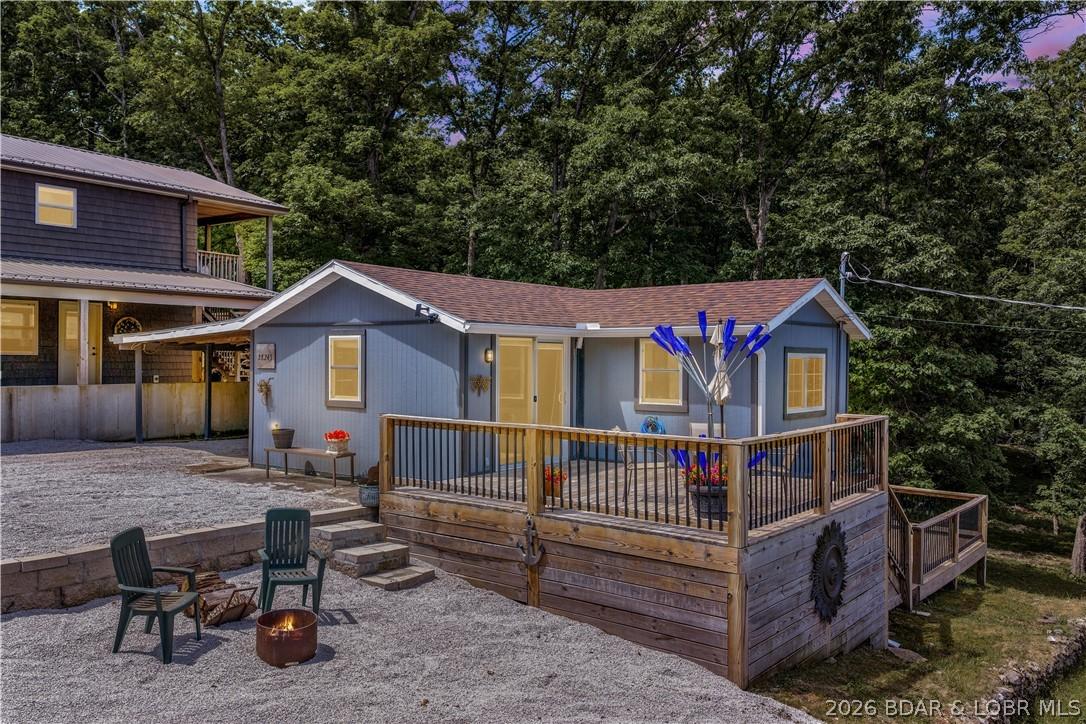 Image 3: Guest House