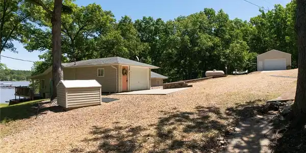 30850 Settlers Lane