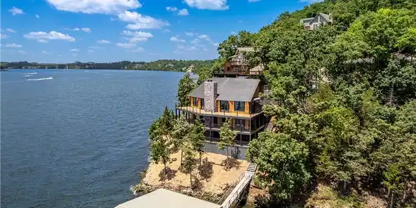 1479 Cedar Village