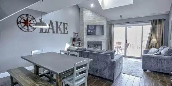 4800 Eagleview Drive