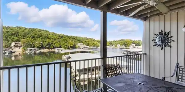 524 Indian Pointe Drive