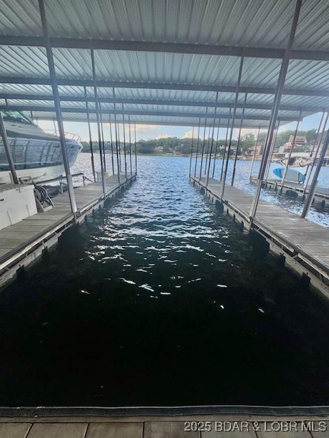 Image 4: 15x48 Slip (Dock 4, #10)