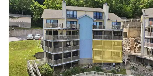 262 Bluff Boulevard