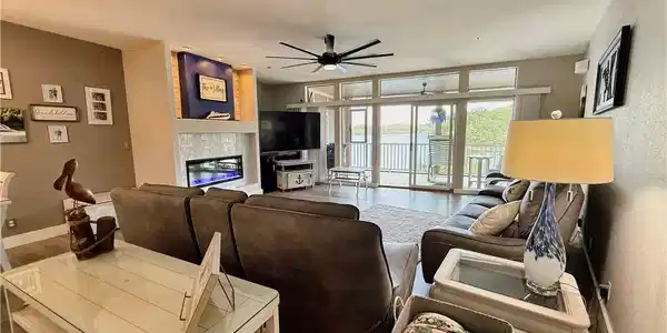 611 Lazy Days Road