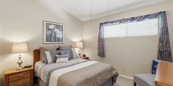 Image 4: Guest Bedroom