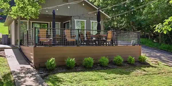 400 Eagle Creek Drive