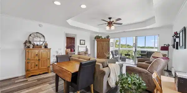 4066 Horseshoe Bend Parkway