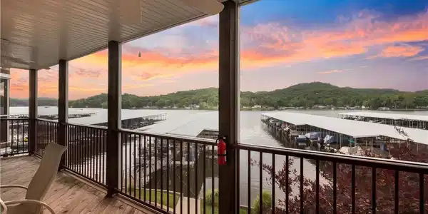 686 Clearwater Drive