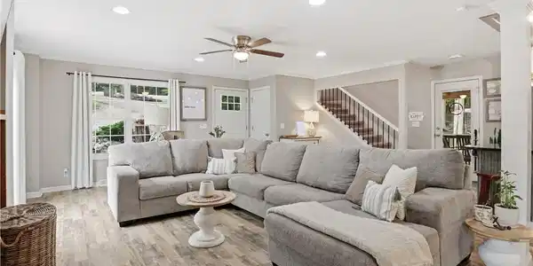 718 Kay's Point Road