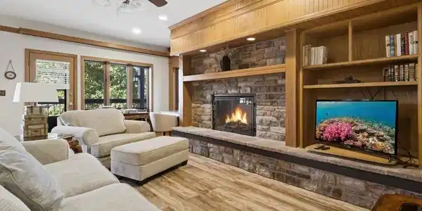 5940 Baydy Peak Road