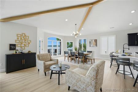 825 Grand View Drive