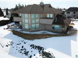 531 Marina Dr
